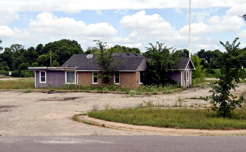 Carriage House Dining Room (Carriage House Motel) - 2023 (newer photo)